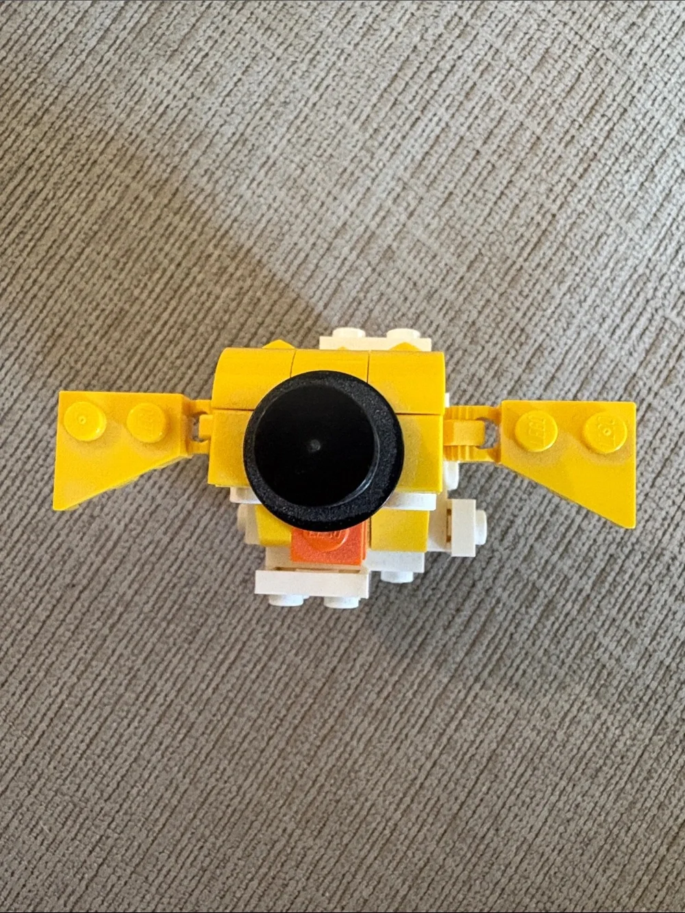 LEGO #40242 Baby Chick Minibuild